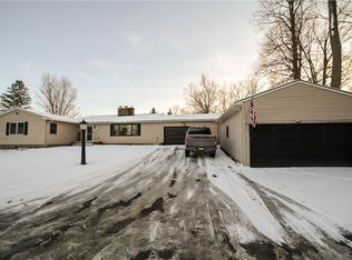 79 W 7th St, Oneida, NY 13421
