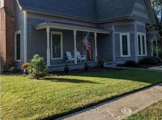 151 S Jackson St, Hartwell, GA 30643