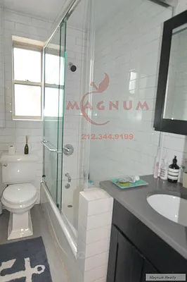 Rented by Magnum Realty Holdings, LLC | media 25