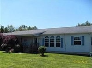 1047 Bowen Ln, Quincy, MI 49082