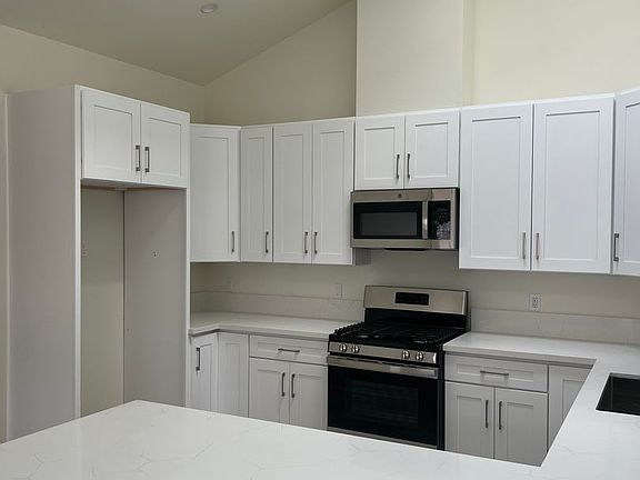 2nd image of 1330 Hillandale Ave #I
