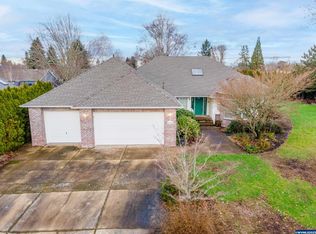 865 Glen Oak Dr, Lebanon, OR 97355