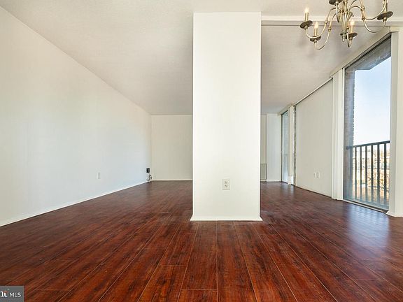 4th image of 4600 S Four Mile Run Dr APT 623