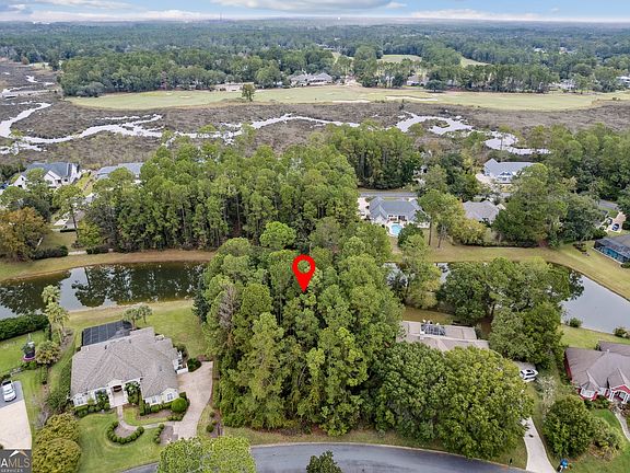 5th image of 1040 Greenwillow Dr