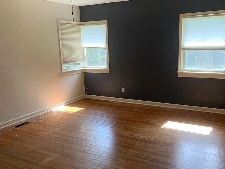 2107 Monticello Dr — Photo 5