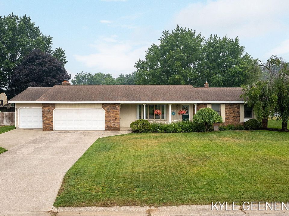 1st image of 2471 Valarie Dr