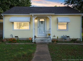 205 W 41st St, Sand Springs, OK 74063