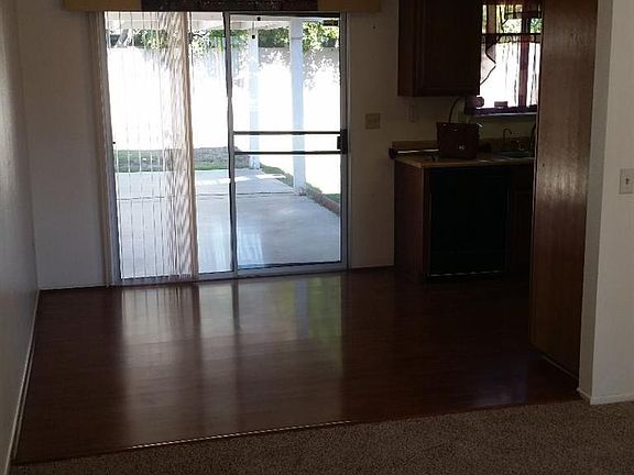 3rd image of 2150 W Elm Ave