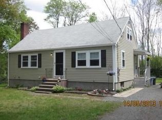 65 Green St, Danvers, MA 01923