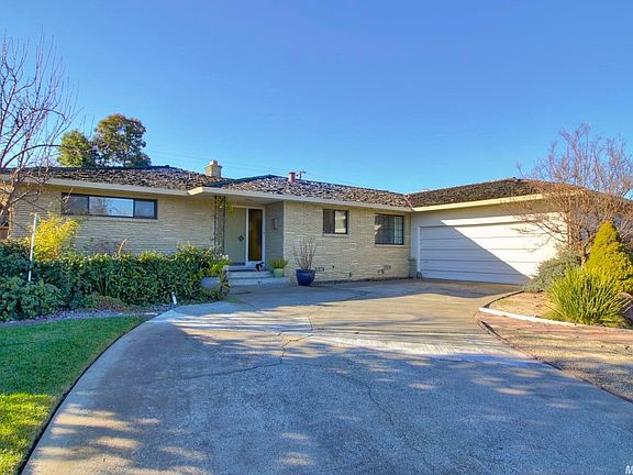 2nd image of 5872 Annrud Way