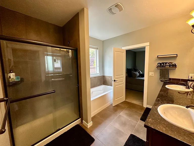 19698 Aspen Meadows Dr — Photo 16