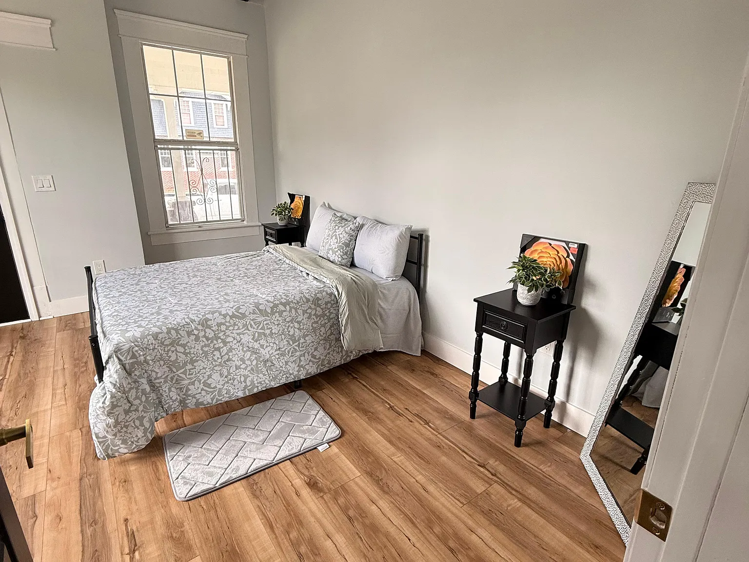 1 bed, 500 sqft, $1,750 — Photo 4