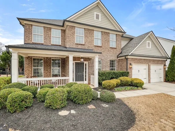 319 Spotted Ridge Cir, Woodstock, GA 30188