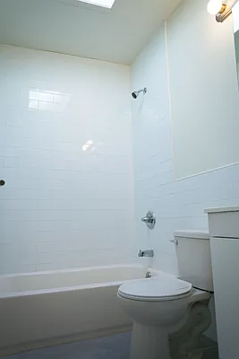 Rented by Realty Collective | media 26