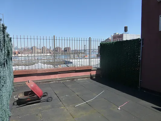 Rented by LDMI Realty Group LLC | media 24