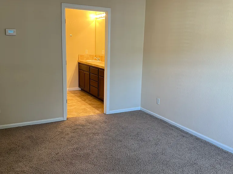 4200 San Jeronimo Ter — Photo 22