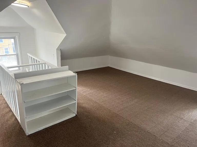 19-21 Mattlage Pl — Photo 16