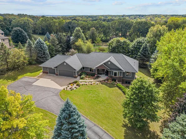 1006 105th St W, Inver Grove Heights, MN 55077