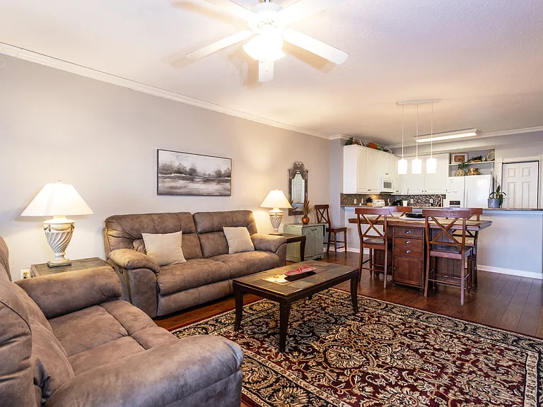 80 Surfview Dr #523 — Photo 11