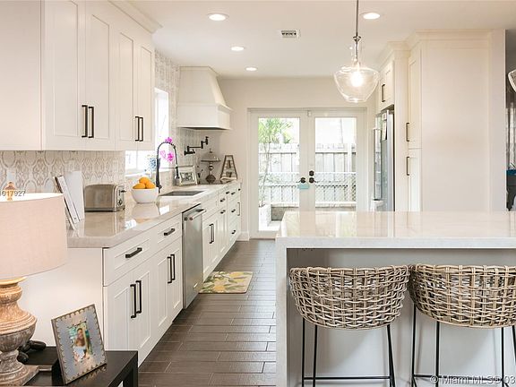 Looking into Kitchen from Family Room