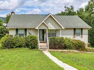 110 Johnny Baird Ln, Jacksboro, TN 37757