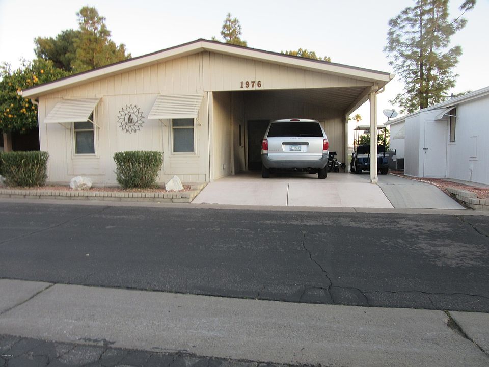 1st image of 1976 E Waterview Dr