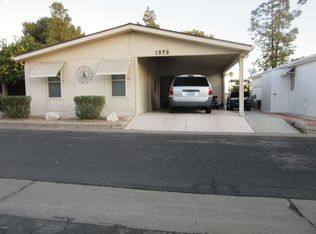 1976 E Waterview Dr, Chandler, AZ 85249