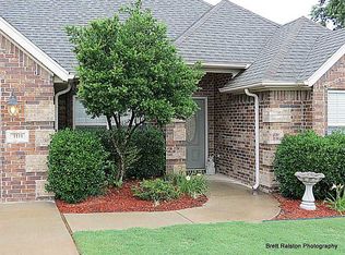 1111 Medway Ln, Centerton, AR 72719