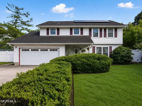 208 Cedarbrook Court, Little Egg Harbor, NJ 08087