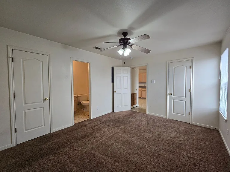 2309 Terrace Dr #D — Photo 11