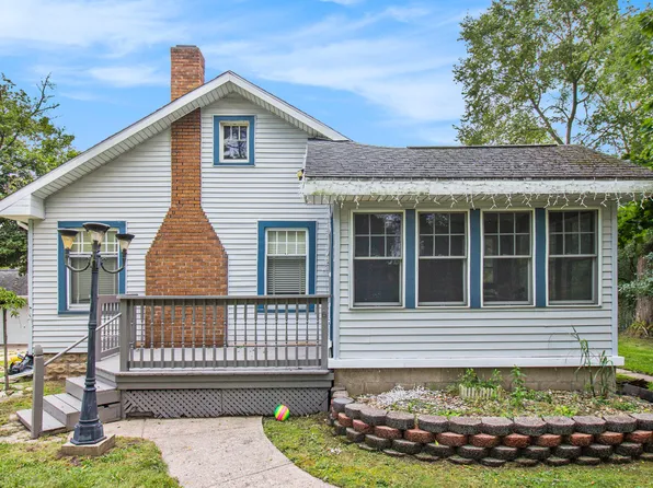 2005 1st St, Jackson, MI 49203