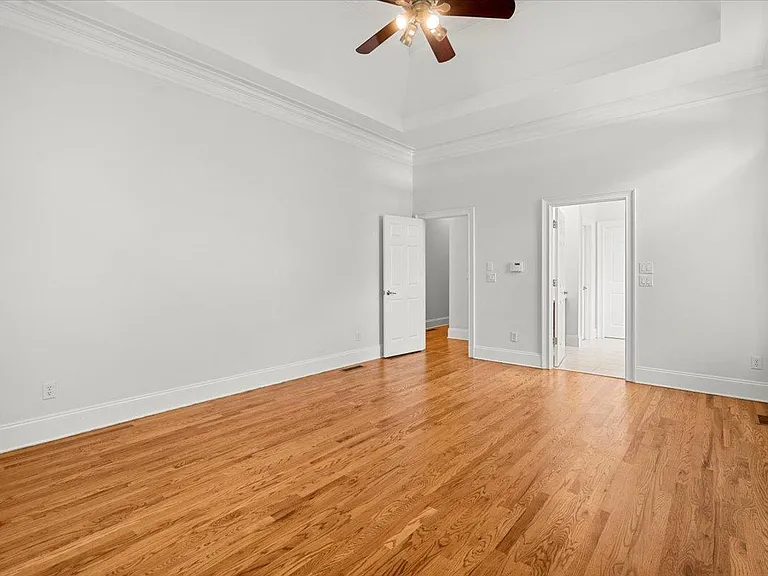 875 Wescott Ln — Photo 34