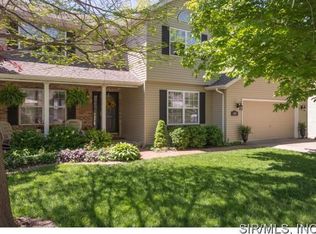109 Woods End, Collinsville, IL