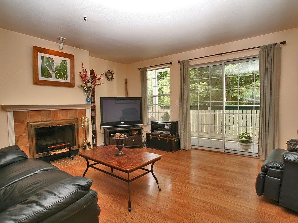 1st image of 580 Front St S Unit A201