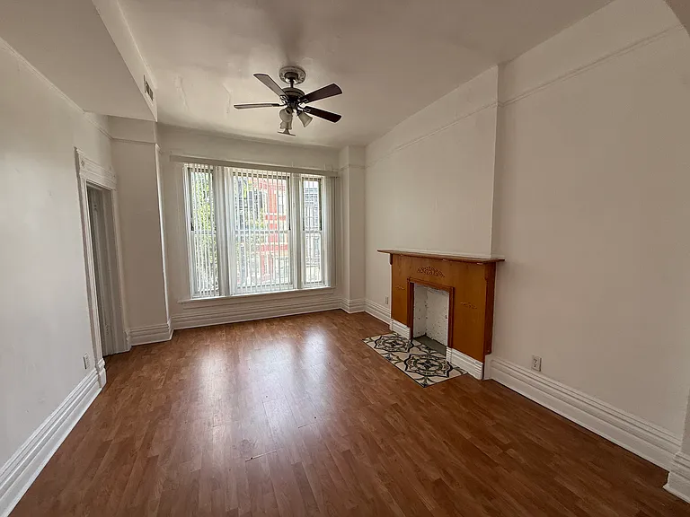 1033 S Oakley Blvd #2F — Photo 1