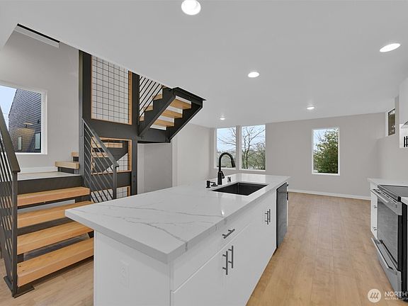 3rd image of 2535 S i Street #c