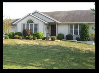 1314 Mimosa Dr, Macon, MO 63552