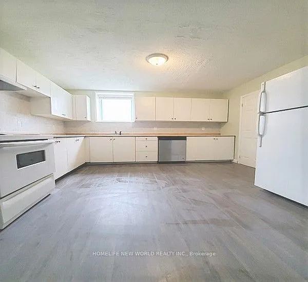 3 bed, $2,350 — Photo 4