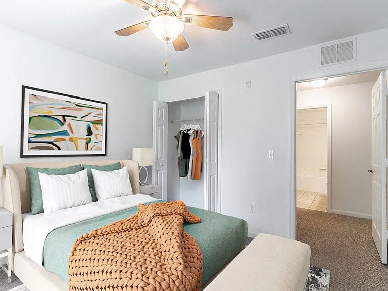 Cape Morris Cove Apartments & Townhomes — Photo 19