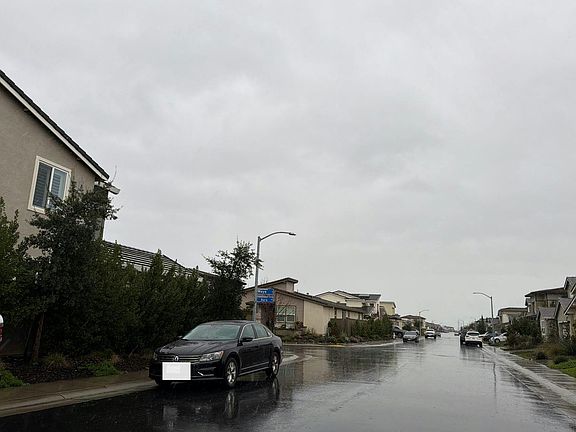 4th image of 4040 Aura Way
