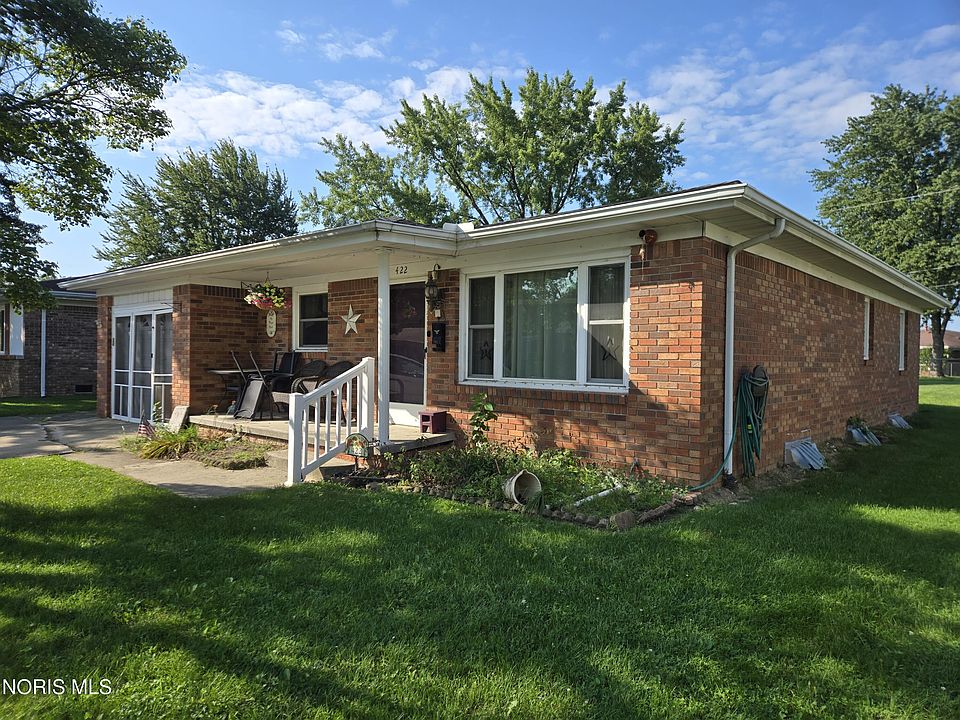 2nd image of 422 Indian Rd