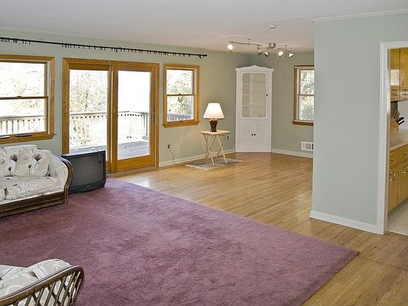 Great Living Room for Entertaining