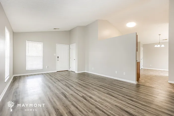 4189 Bonita Dr — Photo 4