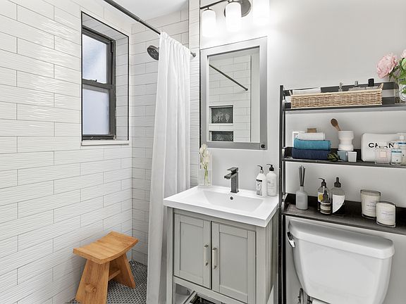 5th image of 50-54 E 8th St #5R