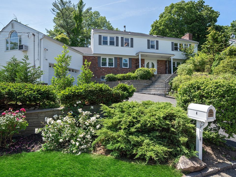 1st image of 4 Romar Ave