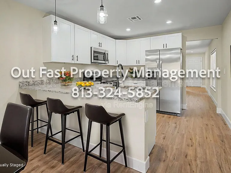 1803 Venus St — Photo 6