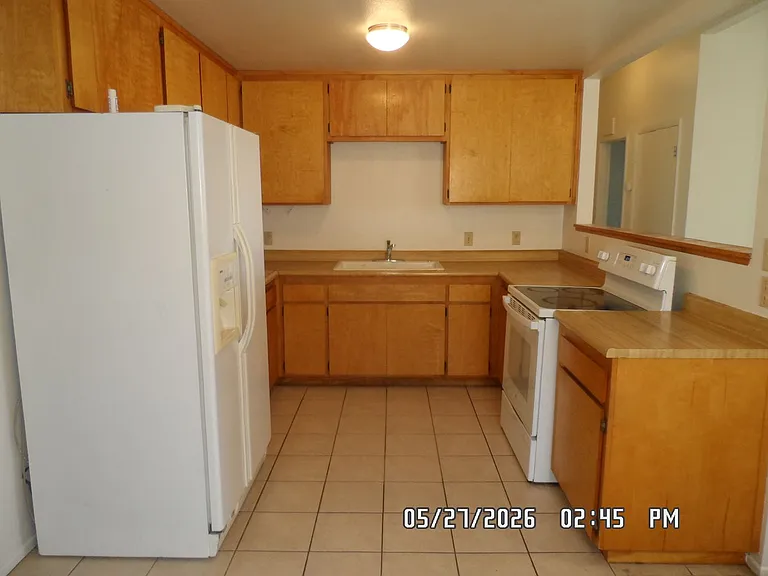 25676 Flathead Rd — Photo 10