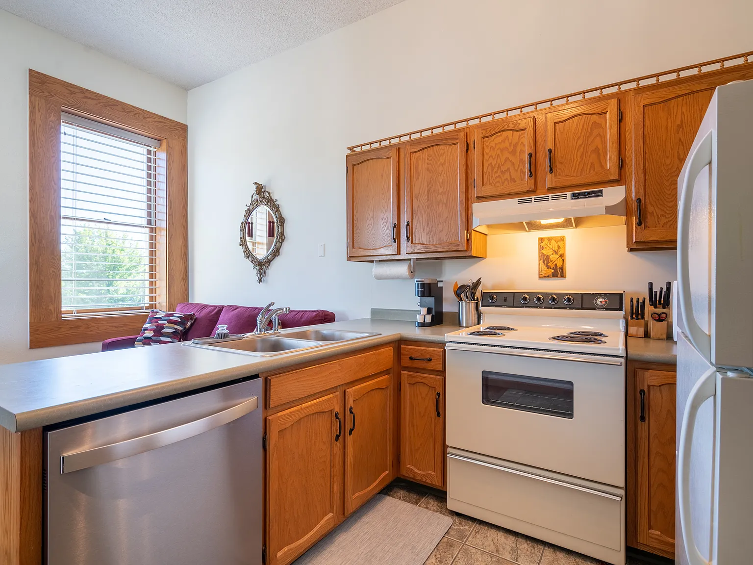 1 bed, 460 sqft, $1,300 — Photo 4