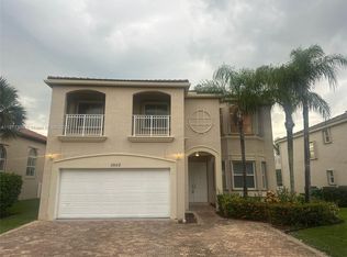 5042 SW 164th Ave, Hollywood, FL 33027