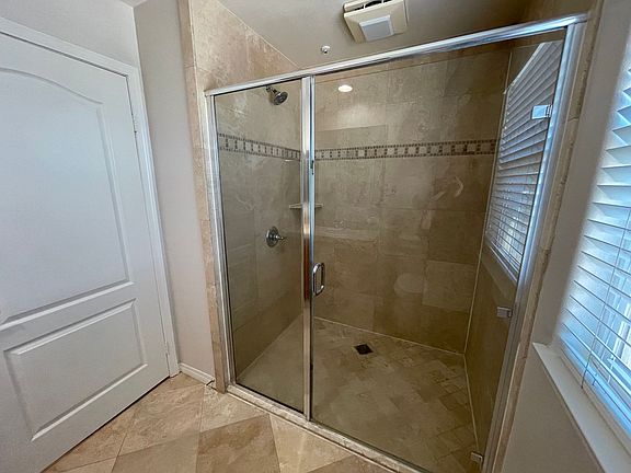 4th image of 1437 Lomita Blvd APT 323